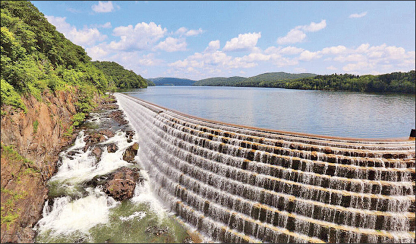 مدیرکل دفتر امور بیابان سازمان منابع طبیعی عنوان‌کرد؛ توسعه آبخیزداری تنها راهکار برای مقابله با بیابان‌زایی